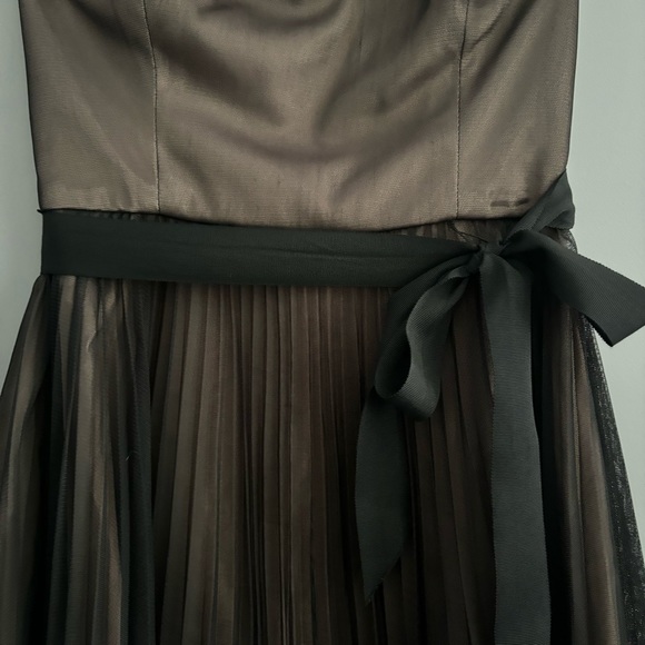 Vintage Size 6 Black and Tan Strapless Padded Mini Dress - Picture 3 of 16